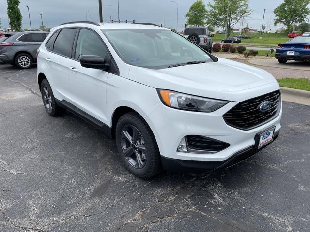 new 2024 Ford Edge car, priced at $44,005