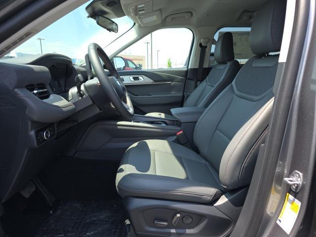 new 2025 Ford Explorer car, priced at $46,745