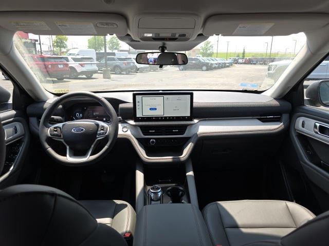 new 2025 Ford Explorer car, priced at $46,745