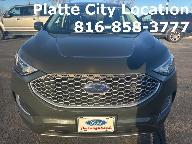 used 2024 Ford Edge car, priced at $29,900