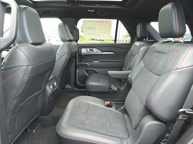 new 2025 Ford Explorer car, priced at $61,430