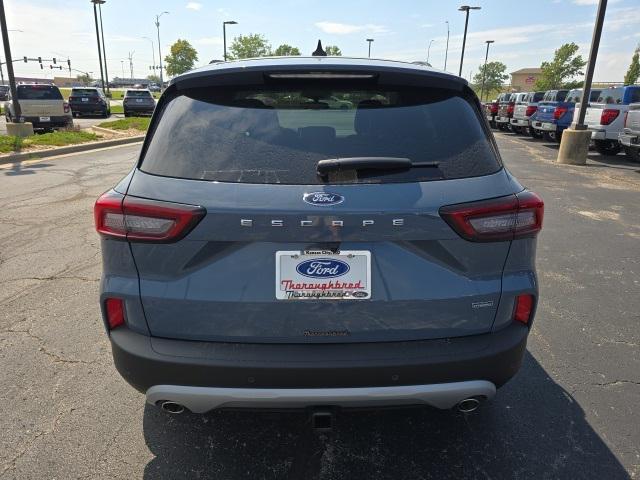 new 2025 Ford Escape PHEV car, priced at $31,390