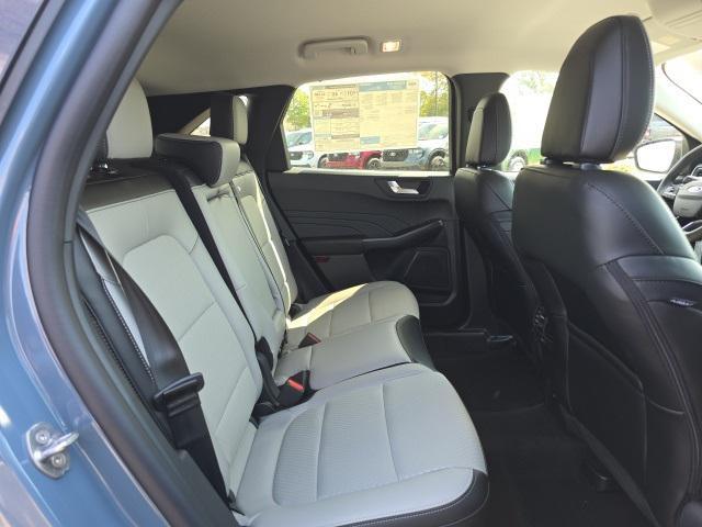 new 2025 Ford Escape PHEV car, priced at $31,390