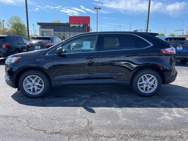 new 2024 Ford Edge car, priced at $37,205