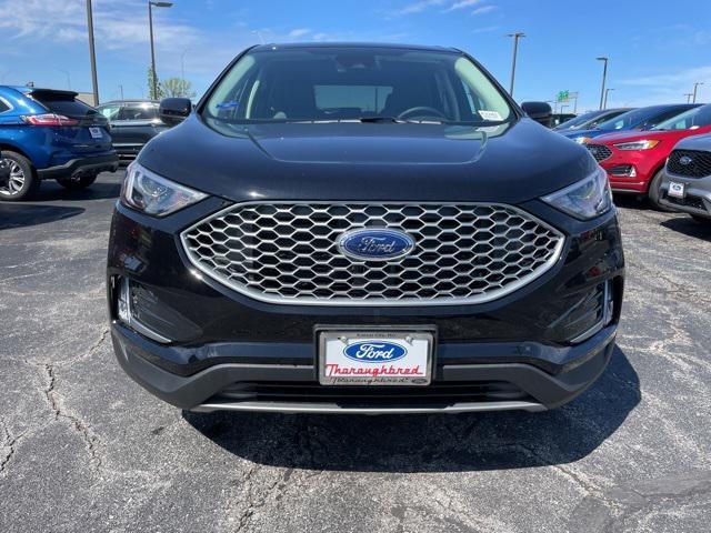 new 2024 Ford Edge car, priced at $37,205