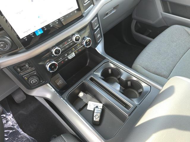 new 2025 Ford F-150 car, priced at $52,204