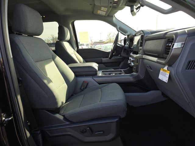 new 2025 Ford F-150 car, priced at $52,204