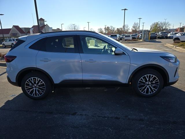 new 2025 Ford Escape car, priced at $39,090