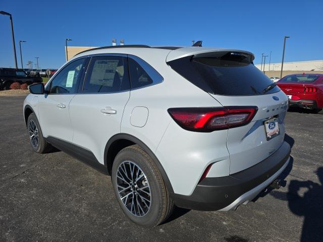 new 2025 Ford Escape car, priced at $39,590