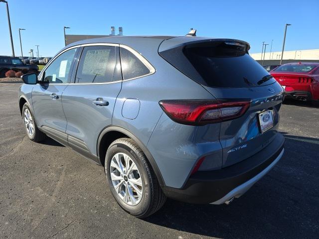 new 2025 Ford Escape car, priced at $31,675