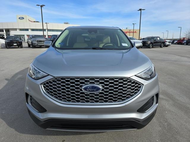 used 2024 Ford Edge car, priced at $29,900