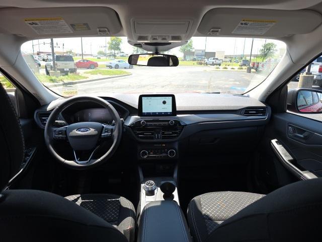 new 2025 Ford Escape car, priced at $30,935