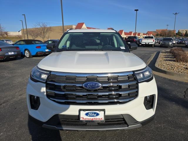 new 2025 Ford Explorer car, priced at $47,500