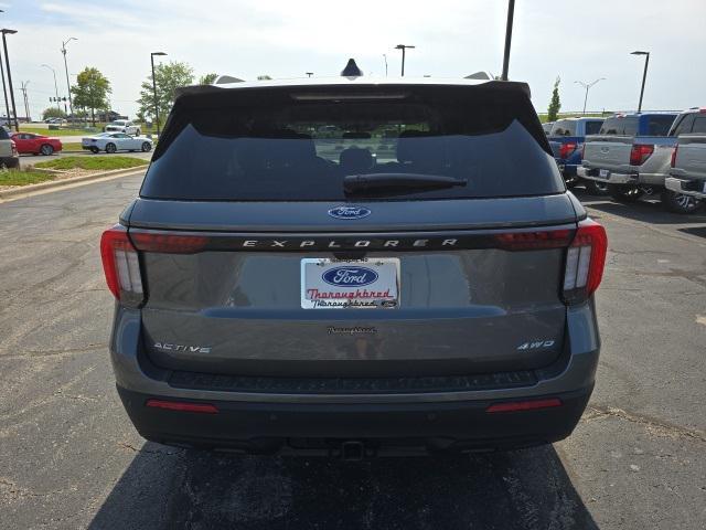 new 2025 Ford Explorer car, priced at $42,445
