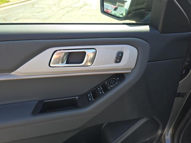 new 2025 Ford Explorer car, priced at $42,445