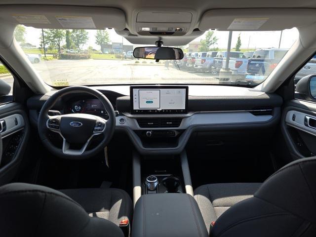 new 2025 Ford Explorer car, priced at $42,445
