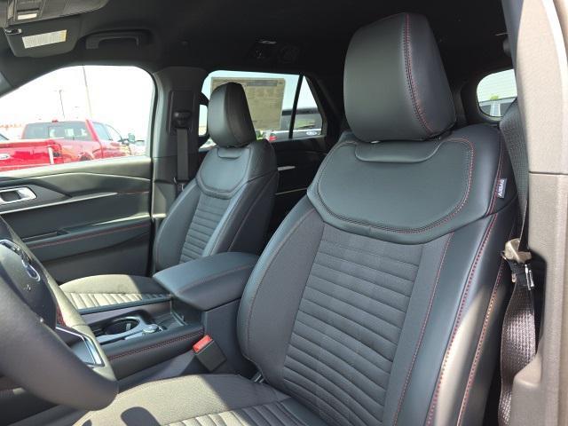 new 2025 Ford Explorer car, priced at $49,285