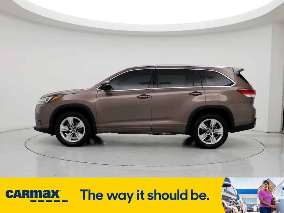 used 2019 Toyota Highlander car, priced at $32,998