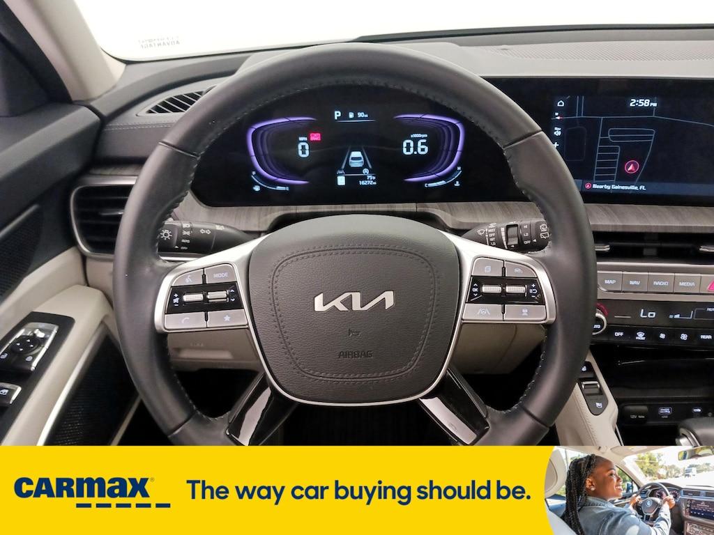 used 2024 Kia Telluride car, priced at $41,998
