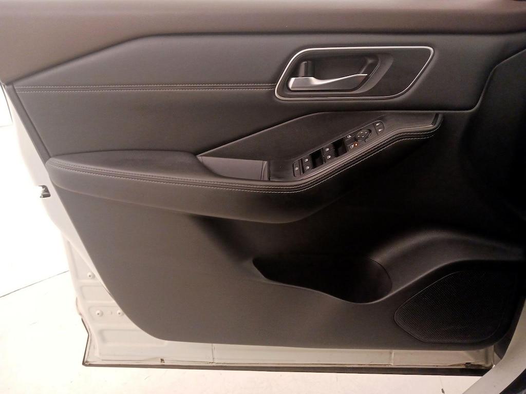 used 2021 Nissan Rogue car, priced at $22,998