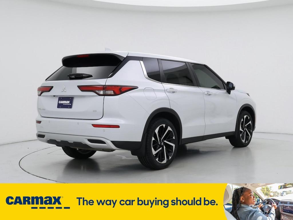 used 2023 Mitsubishi Outlander car, priced at $27,998