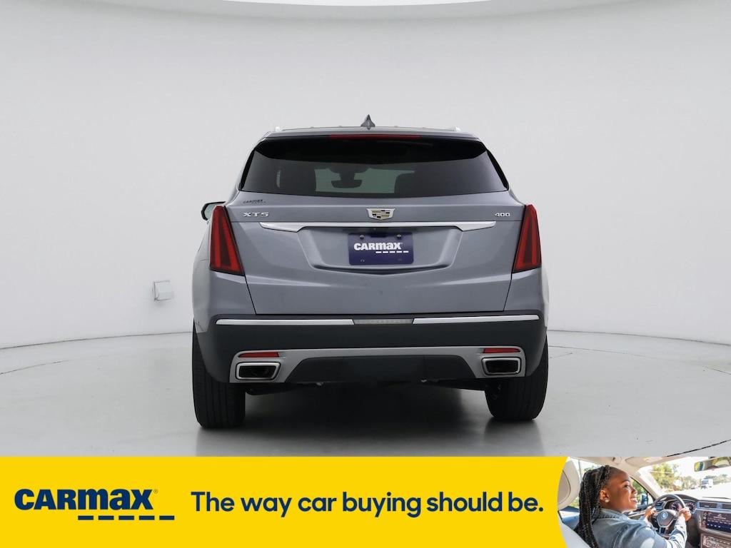 used 2021 Cadillac XT5 car, priced at $29,998