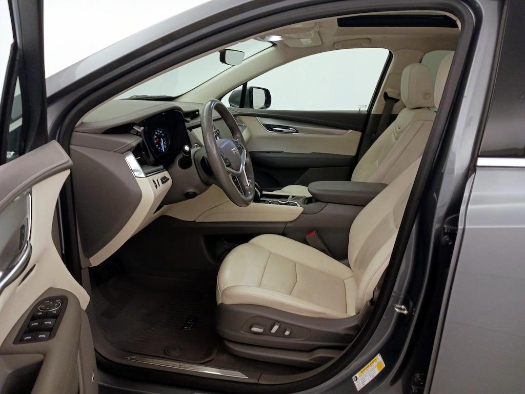 used 2021 Cadillac XT5 car, priced at $29,998
