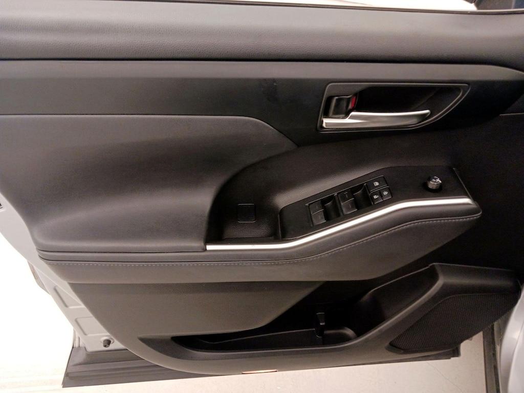 used 2020 Toyota Highlander car, priced at $28,998