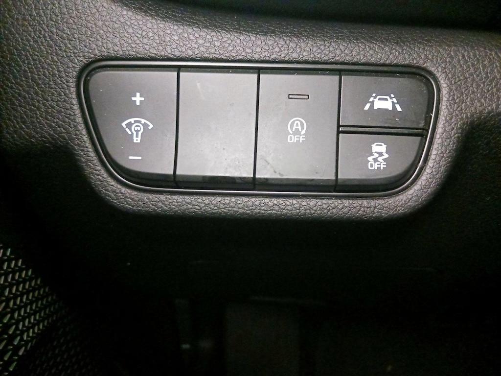 used 2023 Kia Seltos car, priced at $23,998