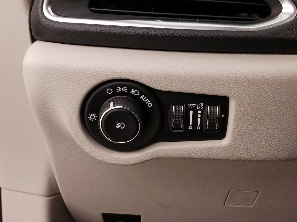 used 2019 Chrysler Pacifica car, priced at $28,998