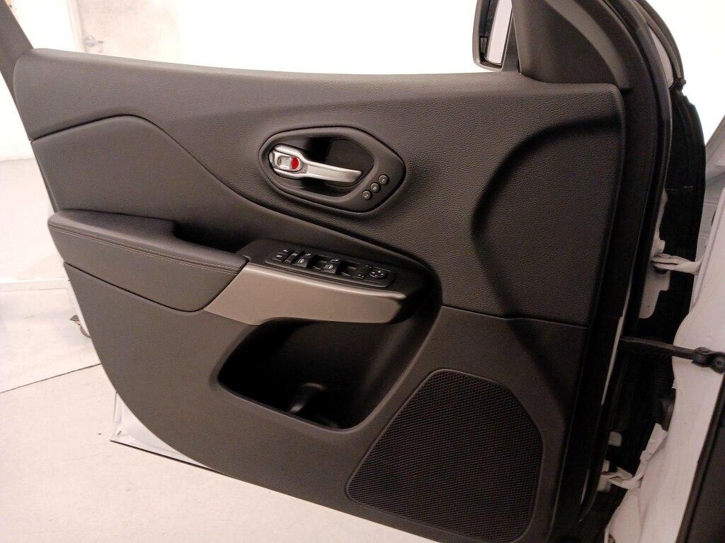 used 2019 Jeep Cherokee car, priced at $20,998