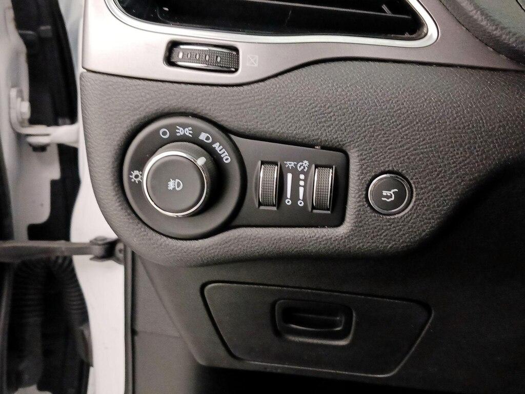 used 2019 Jeep Cherokee car, priced at $20,998