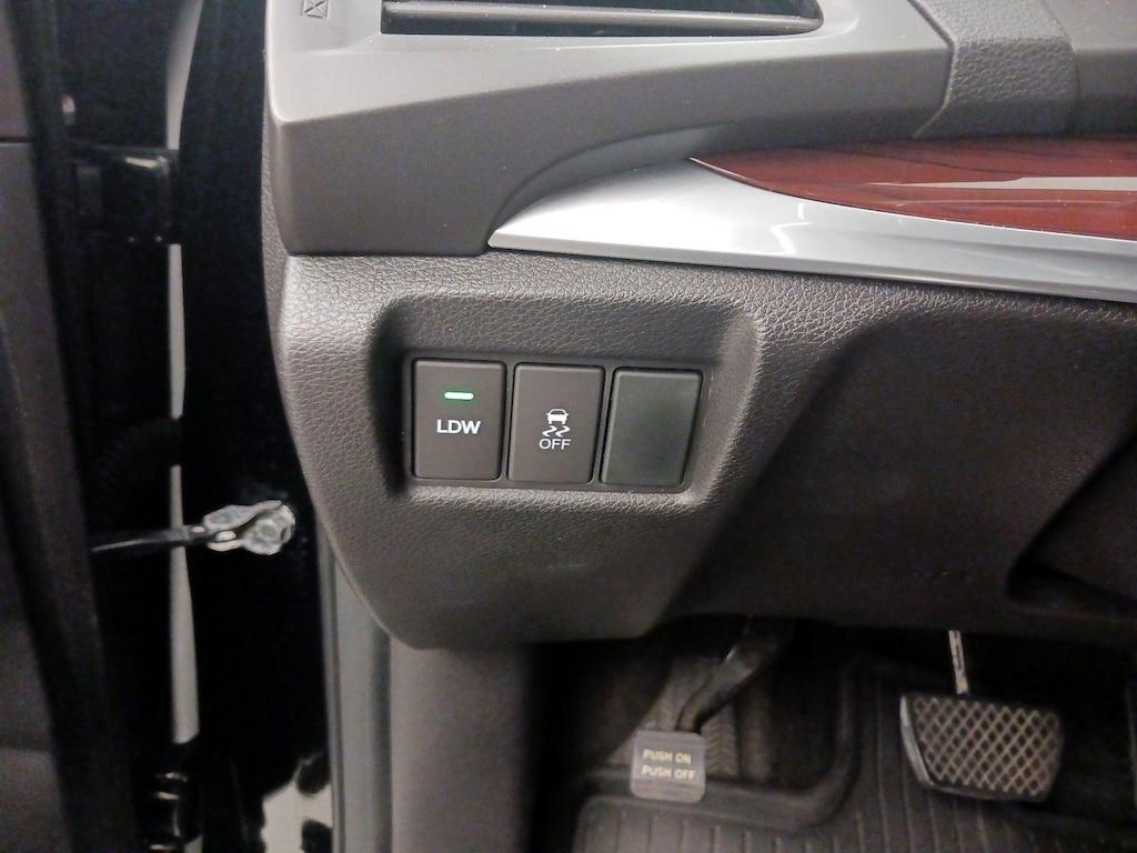 used 2014 Acura MDX car, priced at $15,998