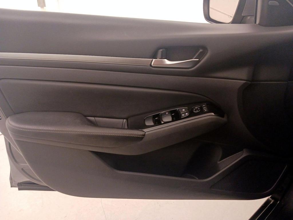 used 2023 Nissan Altima car, priced at $19,998