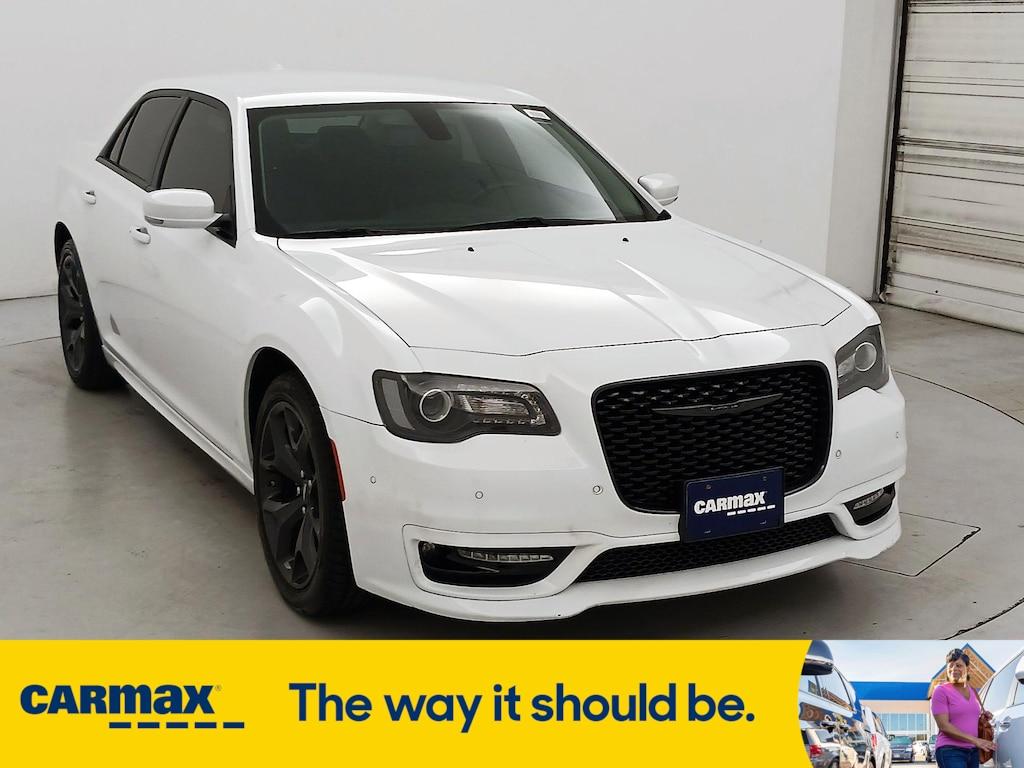 used 2022 Chrysler 300 car, priced at $25,998