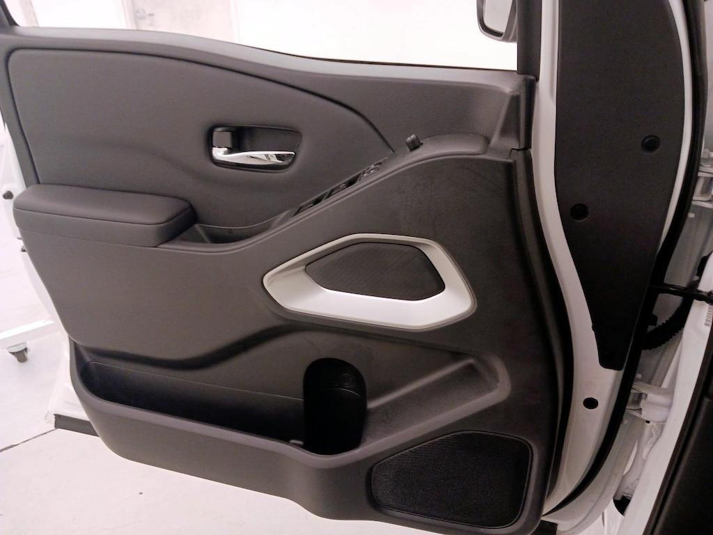 used 2022 Nissan Frontier car, priced at $30,998