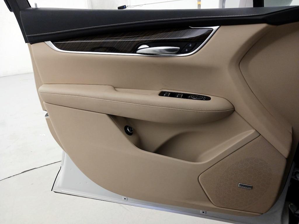 used 2019 Cadillac XT5 car, priced at $25,998