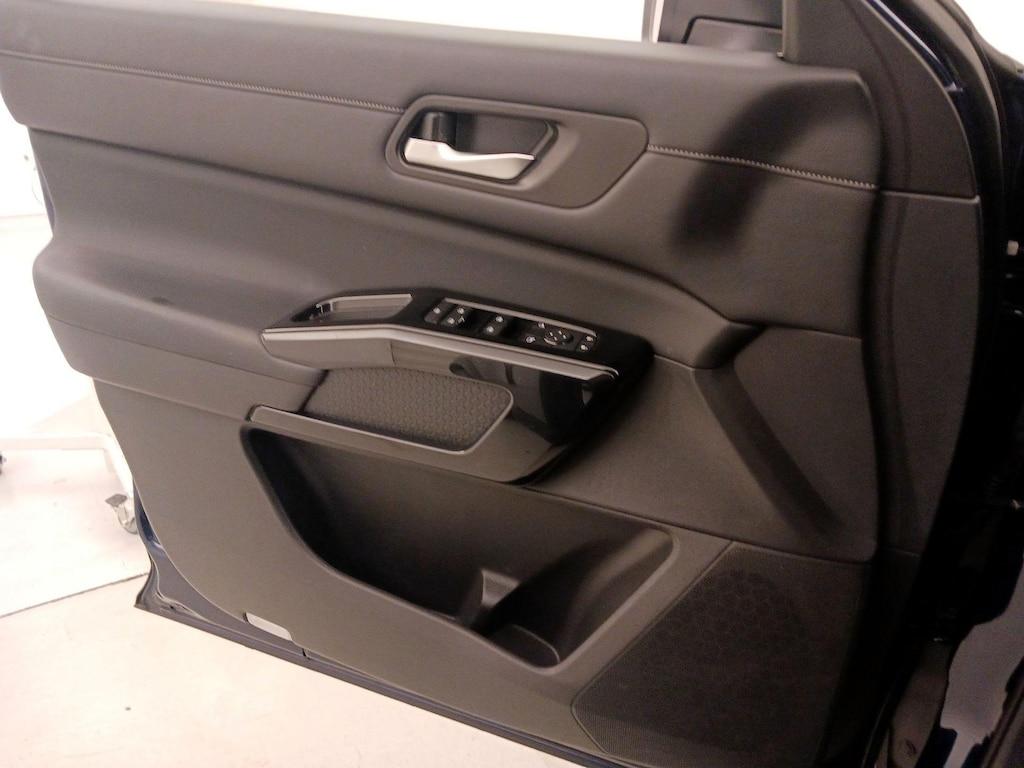 used 2022 Nissan Pathfinder car, priced at $26,998