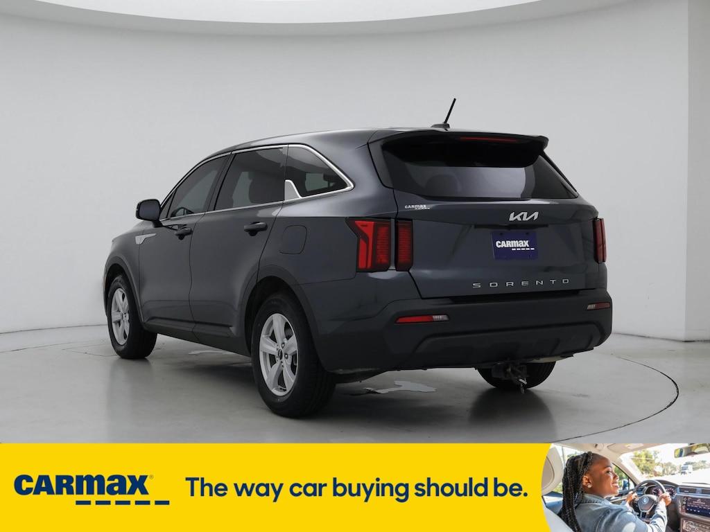 used 2022 Kia Sorento car, priced at $23,998