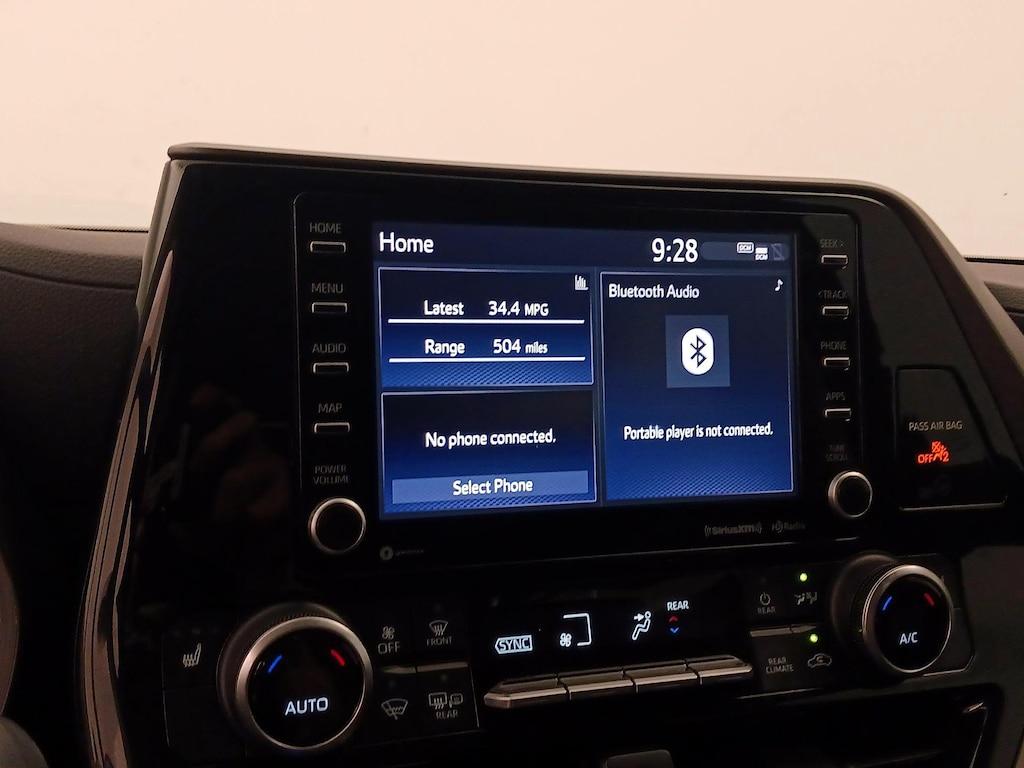 used 2022 Toyota Highlander Hybrid car, priced at $39,998