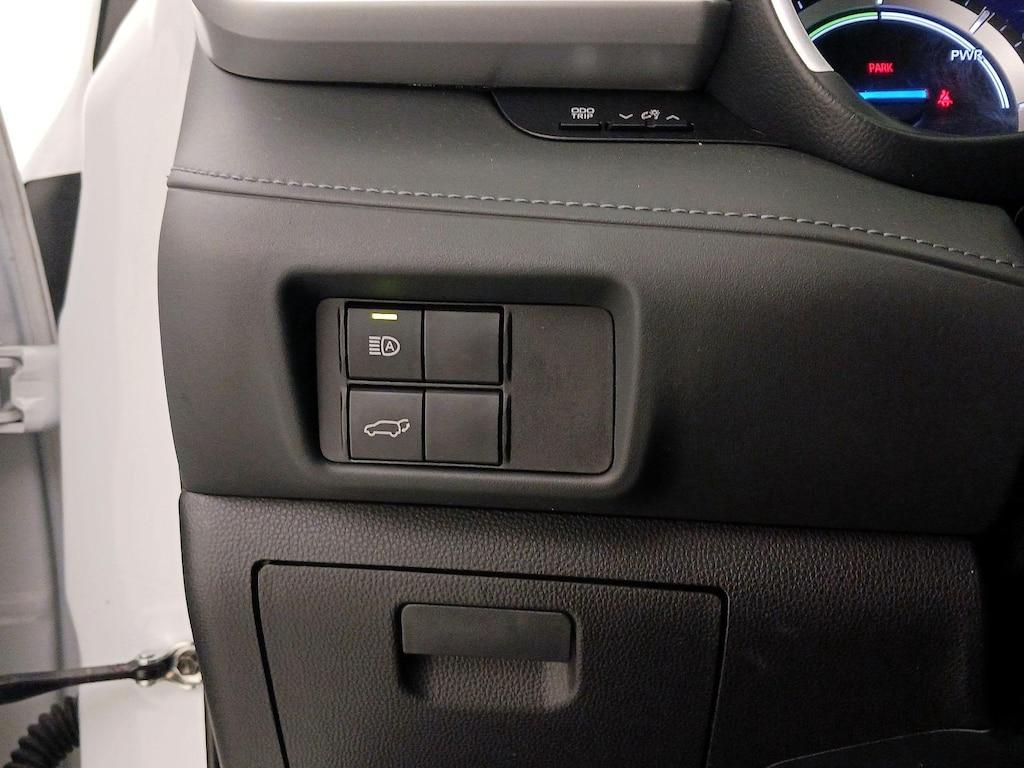 used 2022 Toyota Highlander Hybrid car, priced at $39,998