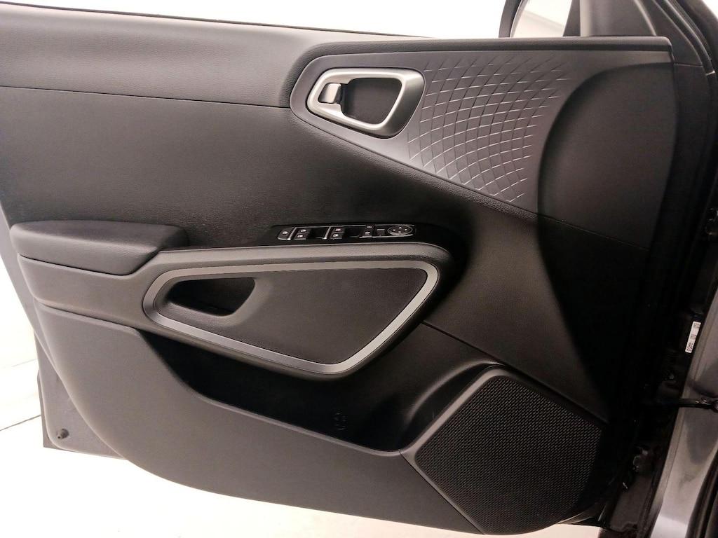 used 2021 Kia Soul car, priced at $17,998