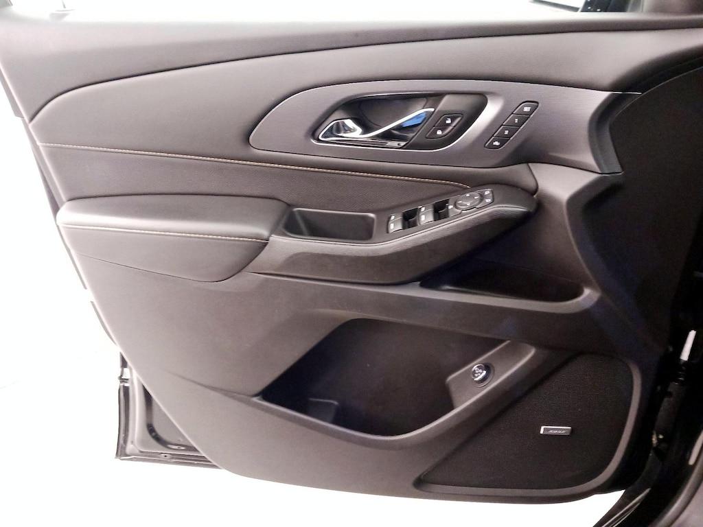 used 2021 Chevrolet Traverse car, priced at $36,998
