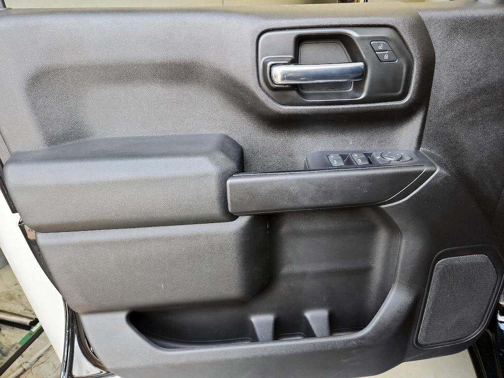 used 2020 Chevrolet Silverado 1500 car, priced at $30,998