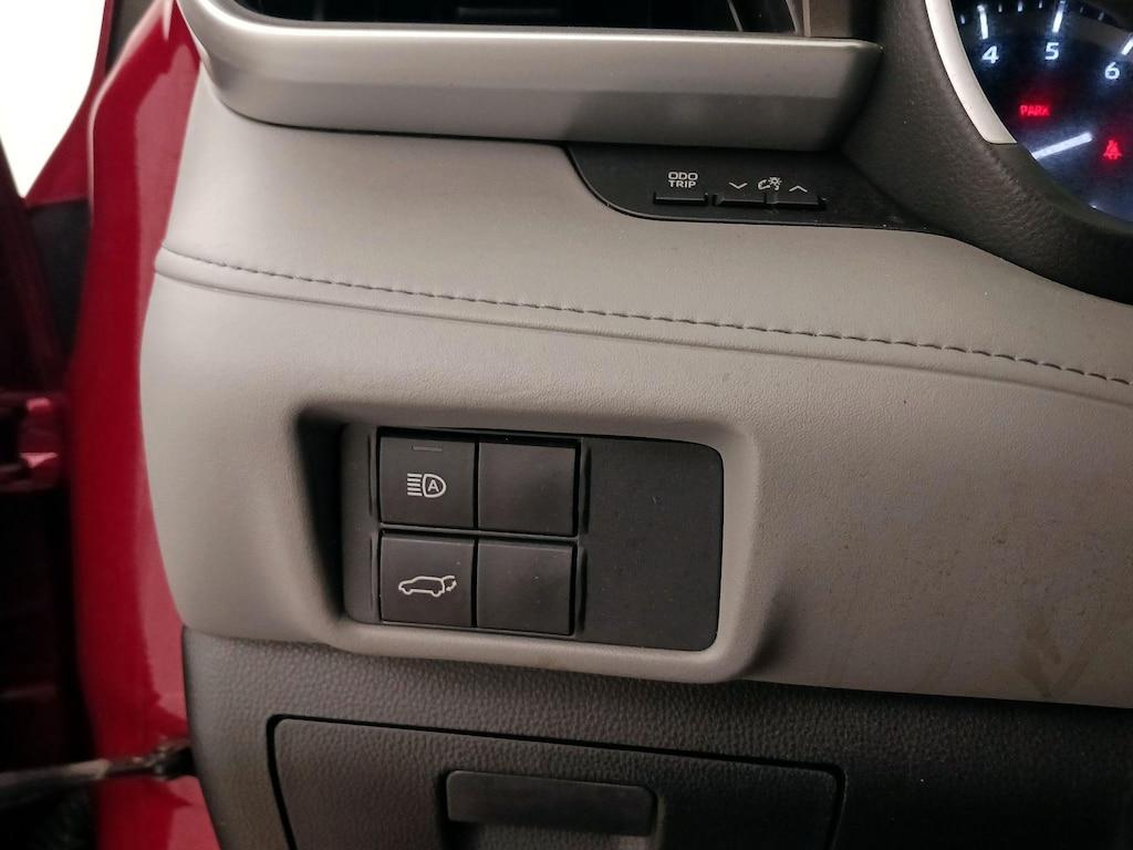 used 2020 Toyota Highlander car, priced at $27,998