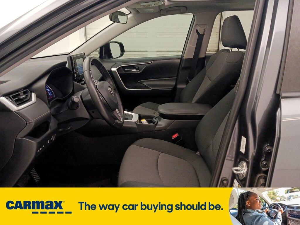 used 2020 Toyota RAV4 car, priced at $26,998