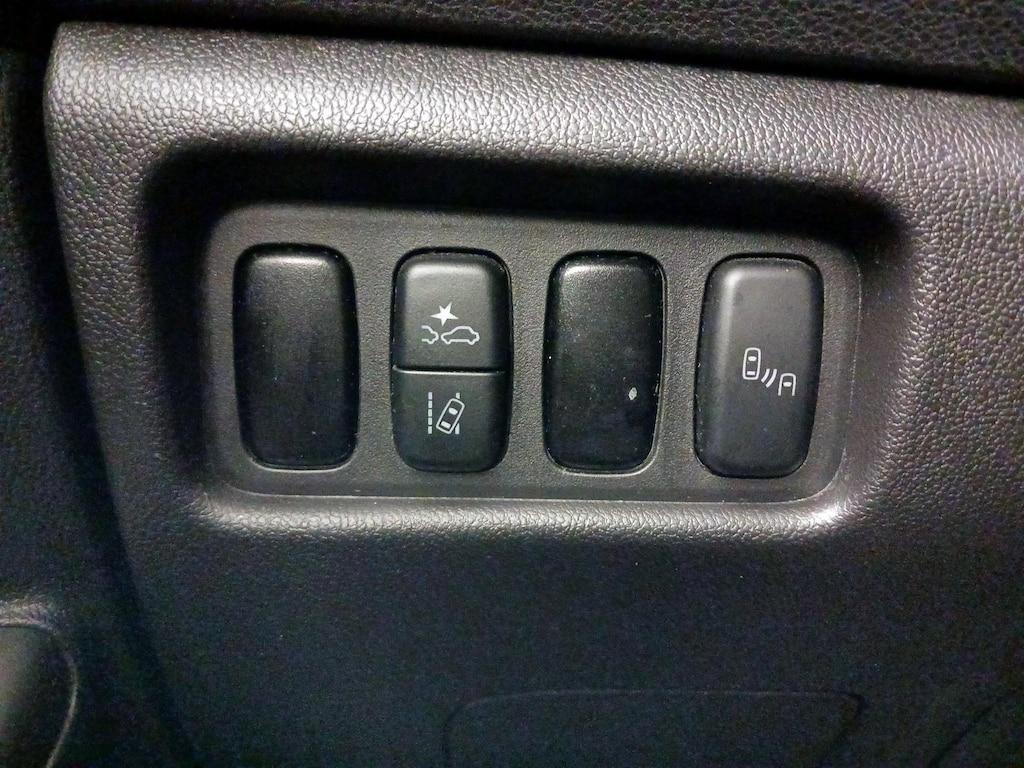 used 2020 Mitsubishi Outlander Sport car, priced at $17,998