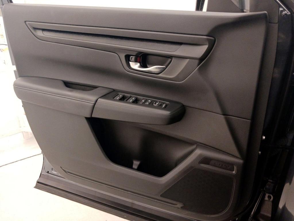used 2025 Honda CR-V car, priced at $32,998