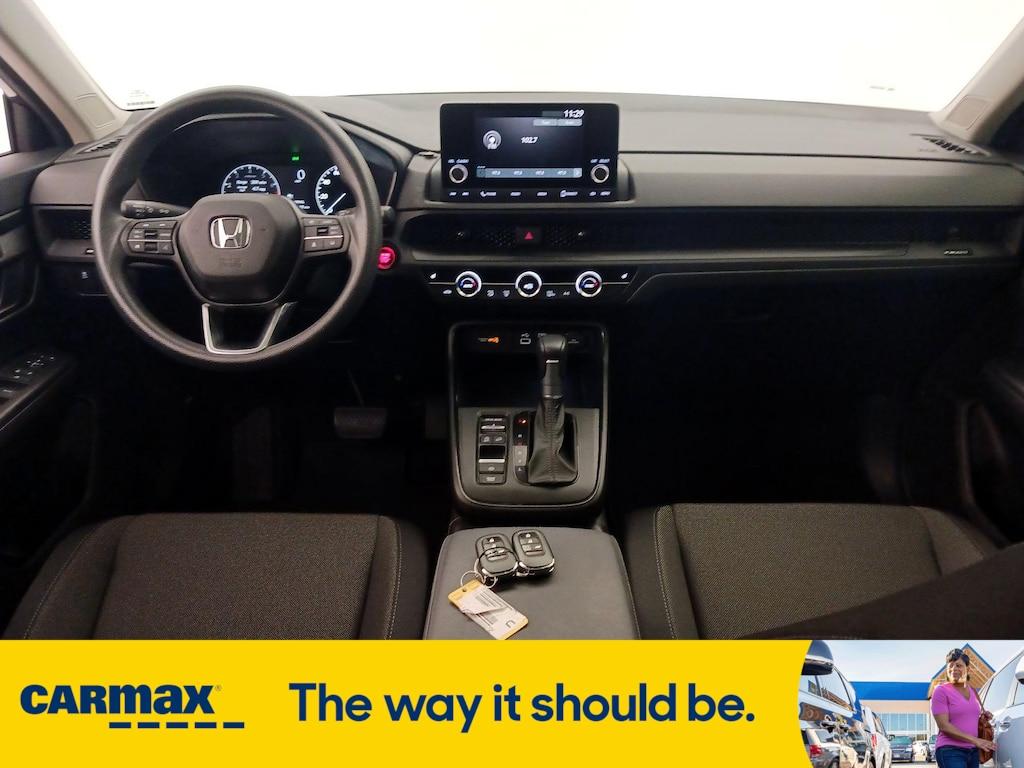 used 2025 Honda CR-V car, priced at $32,998