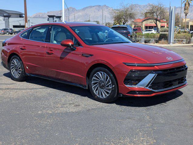new 2025 Hyundai Sonata Hybrid car, priced at $33,505